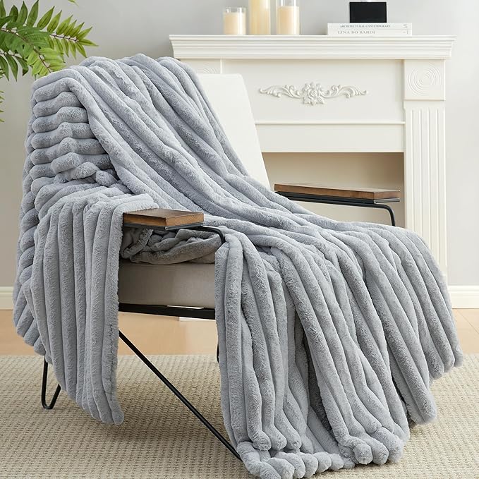 Amélie Home Faux Fur Throw Blanket for Couch, Cozy Fuzzy Fluffy Fur Luxurious Soft Striped Plush Gift Blankets for Family Sofa Chair Bedroom, 55"x70", Light Grey