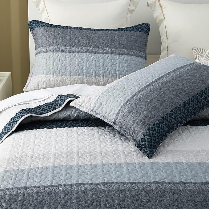 DURLENGEN Striped Quilt Set Queen Size 3Pcs, Blue & Navy Striped Patchwork Pattern All Season Lightweight Bedspread Coverlet Sets(Queen 90x96, Blue Patchwork)