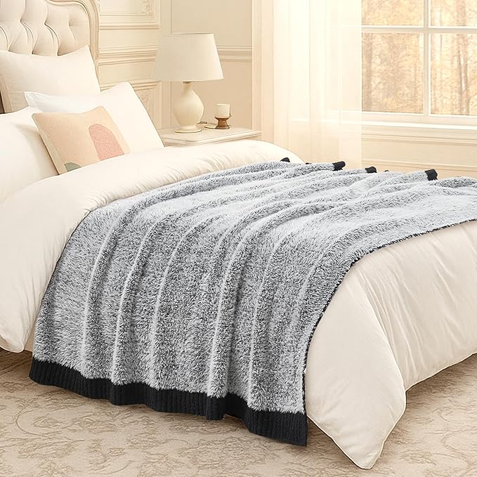 Amélie Home Knit Throw Blanket for Couch, Super Soft Cozy Fuzzy Throws for Sofa Bed Living Room, Luxury Cozy Fluffy Throw for Room Decor, 60" x 80", Heather Black