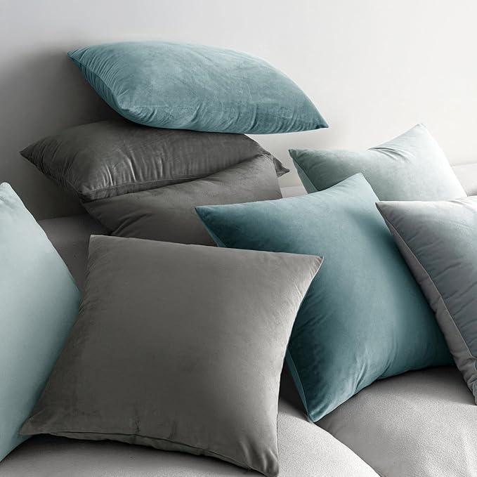 MIULEE Pack of 2 Velvet Pillow Covers Decorative Square Pillowcase Soft Solid Cushion Case for Spring Sofa Bedroom Car 18x18 Inch Baby Blue