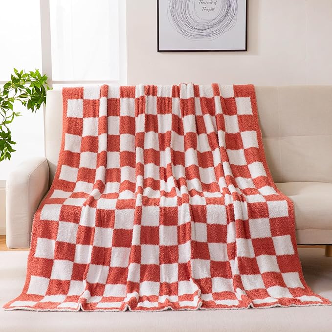 YIRUIO Throw Blankets Checkered Queen,King Size Big Fluffy Fuzzy Warmer Comfort Reversible Super Soft Cozy Decor for Home Bed Couch Sofa Room (Red, 80''x90'')