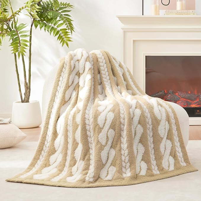 Amélie Home Cable Knit Throw Blanket for Couch, Bicolour Super Soft Fuzzy Blanket for Sofa, Luxury Cozy Fluffy Throw for Room Decor, 50" x 60", Cable Beige & White