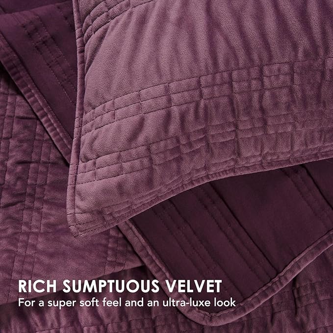 EVERGRACE Velvet Quilt Queen Size, Luxury Velvet Bedding Set, Ultra Soft Ruched Quilt Sets, Lightweight Comforter Vintage Textured Bedspread Coverlet with 2 Shams for All Season, Mauve Purple