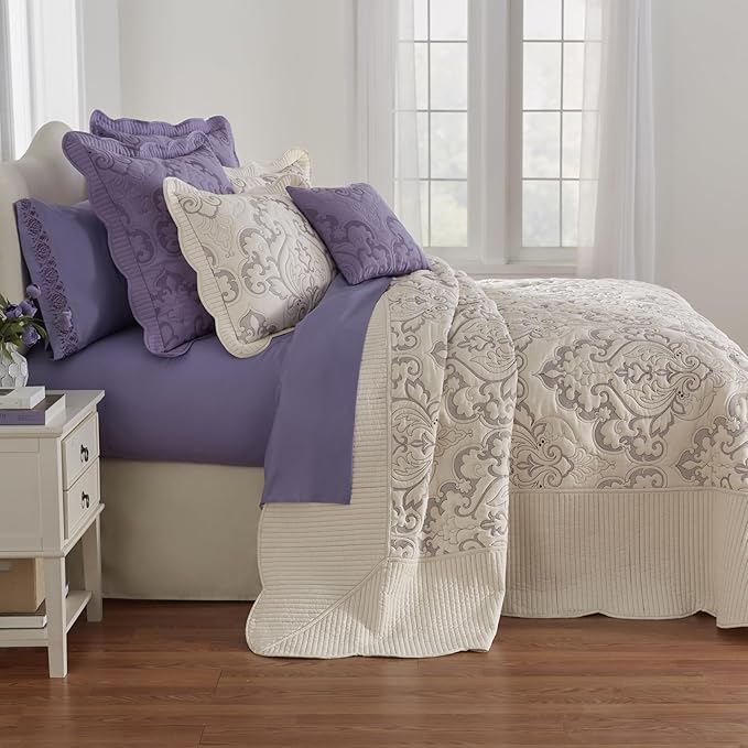 BrylaneHome Bedding Lightweight All Season Modern Amelia Quilted Damask Oversized Ultra Soft Bedspread - Queen, Seaglass