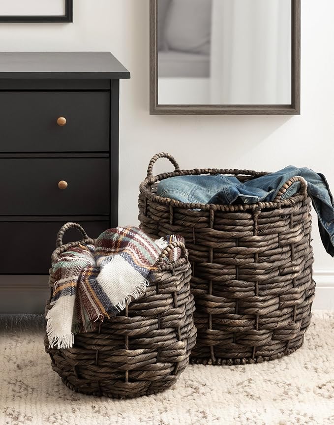 Kate and Laurel Livia Modern Two-Piece Woven Basket Set; 16 x 16 and 13 x 13; Warm Brown Water Hyacinth; Transitional Natural Wicker Baskets for Use as Woven Planters or Living Room Blanket Baskets