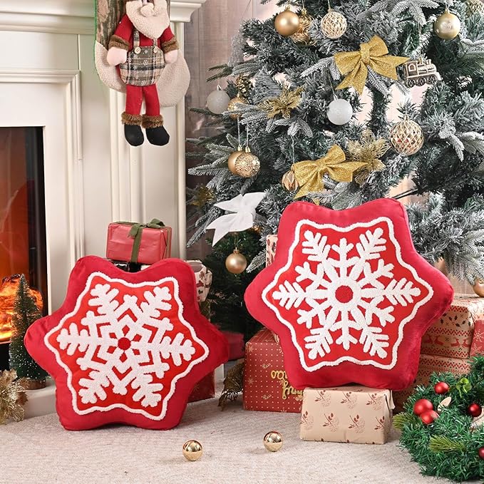 Lanpn Christmas Snowflake Pillows Set of 2, Christmas Decoration Winter Throw Pillows Decorative Throw Cushion for Sofa Living Room Bedroom Xmas Decor (17x17 inch, Red)