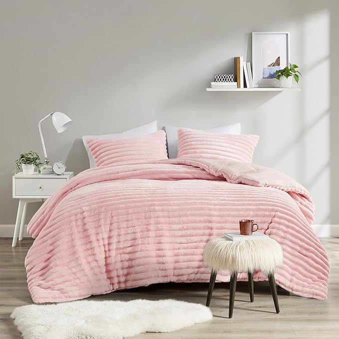 Intelligent Design Twin Comforter Set, Cozy Plush Bedding, Microfiber Reverse, 2 Piece, Lightweight, Super Soft Ribbed Velvet Comforter 1 Sham, All Season Fluffy Bed Set, Avril, Twin/Twin XL Pink