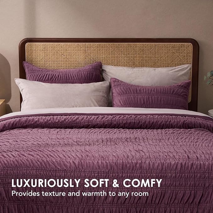 EVERGRACE Velvet Quilt King Size, Luxury Velvet Bedding Set, Ultra Soft Ruched Quilt Sets, Lightweight Comforter Vintage Textured Bedspread Coverlet with 2 Shams for All Season, Mauve Purple