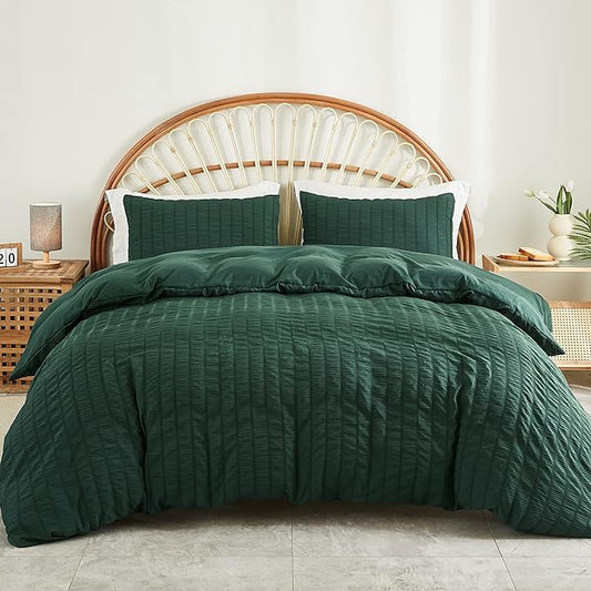 AveLom Dark Green Seersucker Duvet Cover Set King Size (104 x 90 inches), 3 Pieces (1 Duvet Cover + 2 Pillow Cases), Ultra Soft Washed Microfiber, Textured Duvet Cover with Zipper Closure, Corner Ties