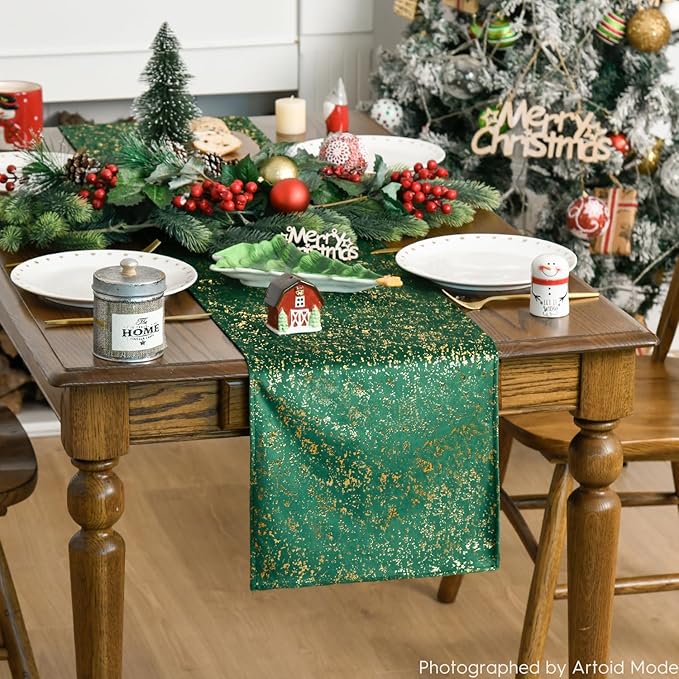 Artoid Mode Dark Green Dutch Fleece Table Runner, Glitter Metallic Foil Holiday Kitchen Dining Table Decoration for Home Party Decor 13x36 Inch