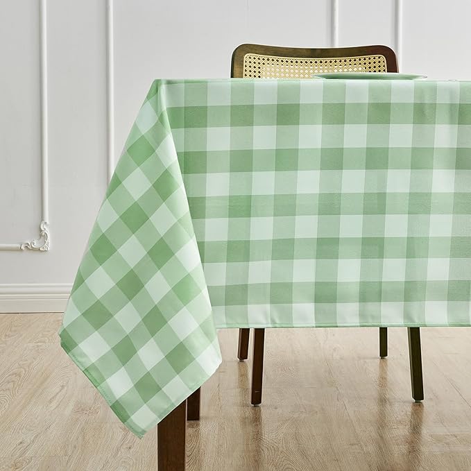 BALCONY & FALCON Gingham Table Cloth Rectangle – Machine Washable Wrinkle-Free Buffalo Checkered Tablecloth for 6ft 8ft Tables, Outdoor Picnic, Party, Kitchen Dining Decor (Green White, 55x95 Inch)