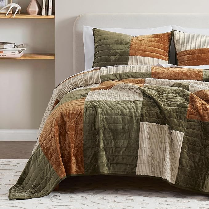Wonderful Velvet Patchwork Quilt Set - Striped Channel Stitch Green Quilt Queen, Soft Corduroy Lightweight Comforter, Pet-Friendly, Tear-Resistant, Farmhouse Bedspread Bedding for All Season, 94"x94"