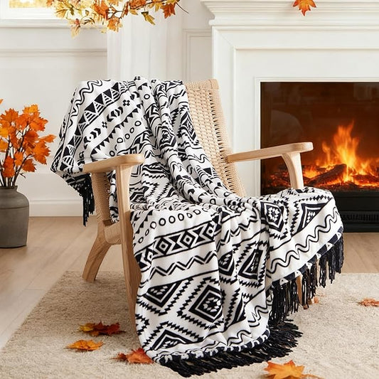 CASAAGUSTO Boho Throw Blanket - Black and White Decorative Blankets with Tassel, Printed Flannel Bohemian Blanket for Chair, Bed, Sofa, Couch(60 * 80, Black and White)