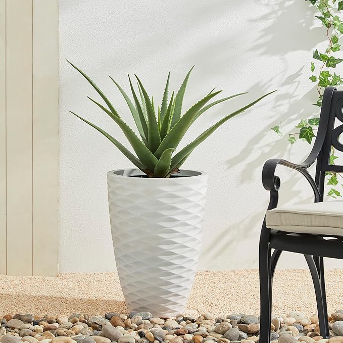 Glitzhome Set of 2 Outdoor Planter Polyresin Modern Decor Large Tall Gardening Containers Flower Pots, White