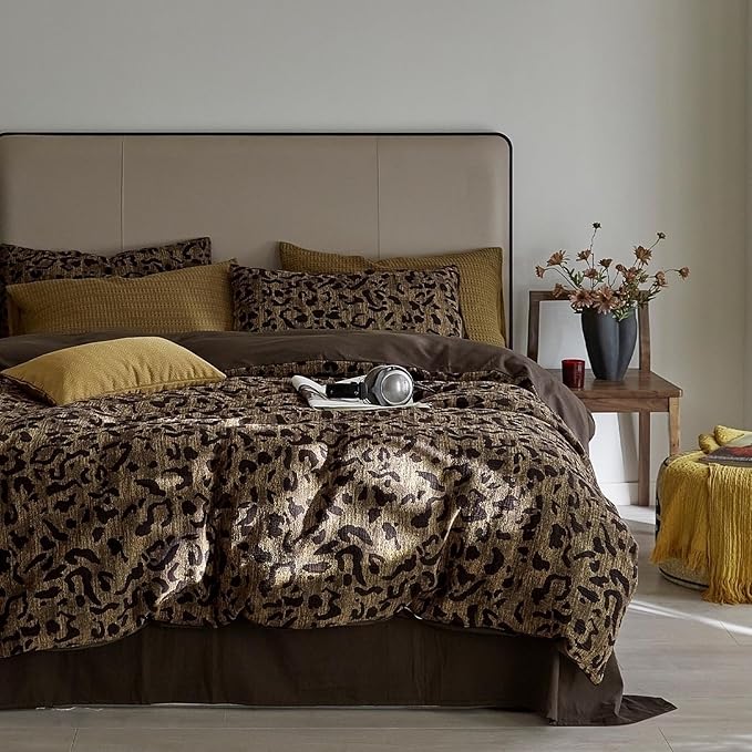 mixinni Leopard Duvet Cover King Size Yarn-Dyed Leopard Print Jacquard Cotton Duvet Cover Set-Vintage Floral Pattern Bedding Set with Pillowcases Perfect for Him and Her-(King Size, Brown)