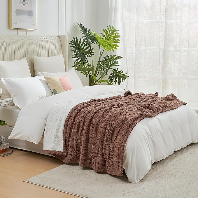 Amélie Home Cable Knit Throw Blanket for Couch, Chenille Sherpa Soft Cozy Throw Blankets for Sofa Chair Comfortable Home, 50"x60", Brown