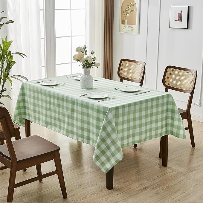 BALCONY & FALCON Gingham Table Cloth Rectangle – Machine Washable Wrinkle-Free Buffalo Checkered Tablecloth for 6ft 8ft Tables, Outdoor Picnic, Party, Kitchen Dining Decor (Green White, 55x95 Inch)