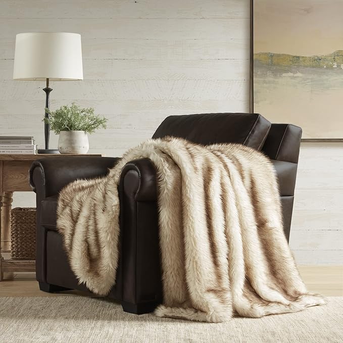 Hyde Lane Faux Fur Throw Blanket - Ultra Long Pile, Luxury Fluffy Fox Golden with Brown Tipped Blankets for Home Decor, Fuzzy Plush Animal Color Throws As a for Women, 60x80