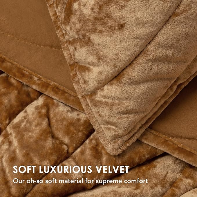 EVERGRACE Luxury Velvet Quilt King Size, Ultra Soft Wave Crushed Velvet Bedding Set, Lightweight Quilted Comforter Set for All Season, Oversized Bedspread Coverlet with 2 Shams, Harvest Gold
