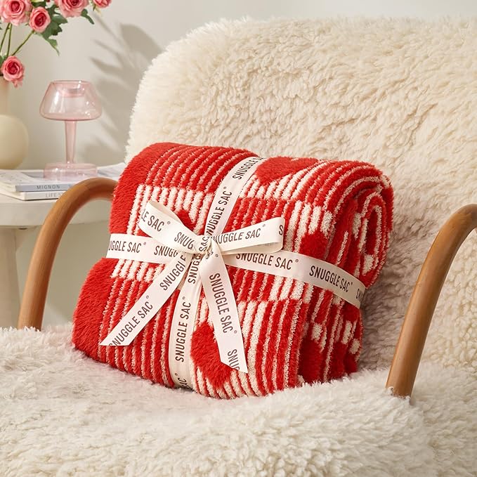 Snuggle Sac Red Heart Checkered Blanket for Women,Christmas Heart Blankets for Her Wife Girlfriend Mom,Super Soft Warm Fluffy Faux Fur Blanket for Couch Sofa Bed,Red Heart,60x80 inches