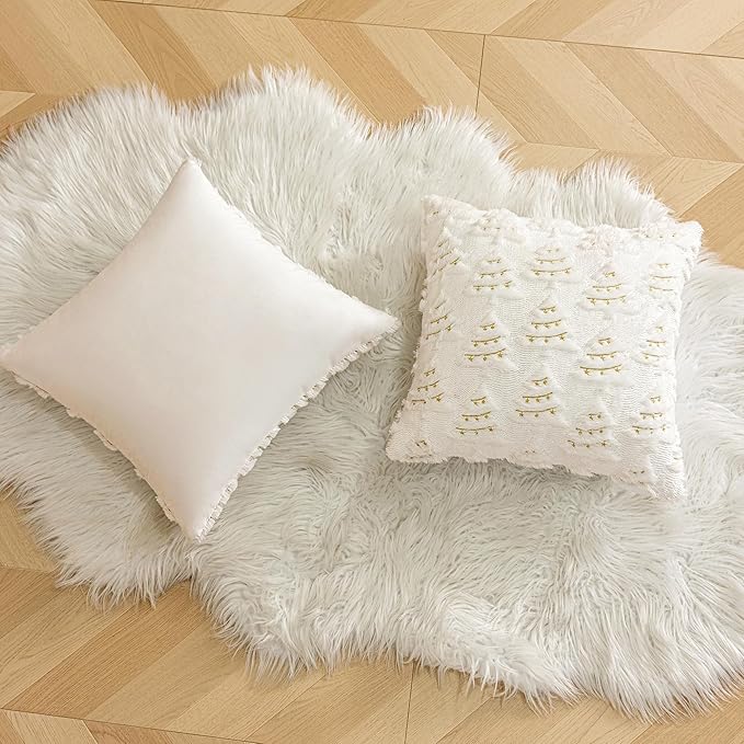 AQOTHES Christmas Tree Decorative White Throw Pillow Covers 18x18 Set of 2, Faux Fur Farmhouse Throw Pillows Cushion Cases for Xmas Winter Holiday Home Decor