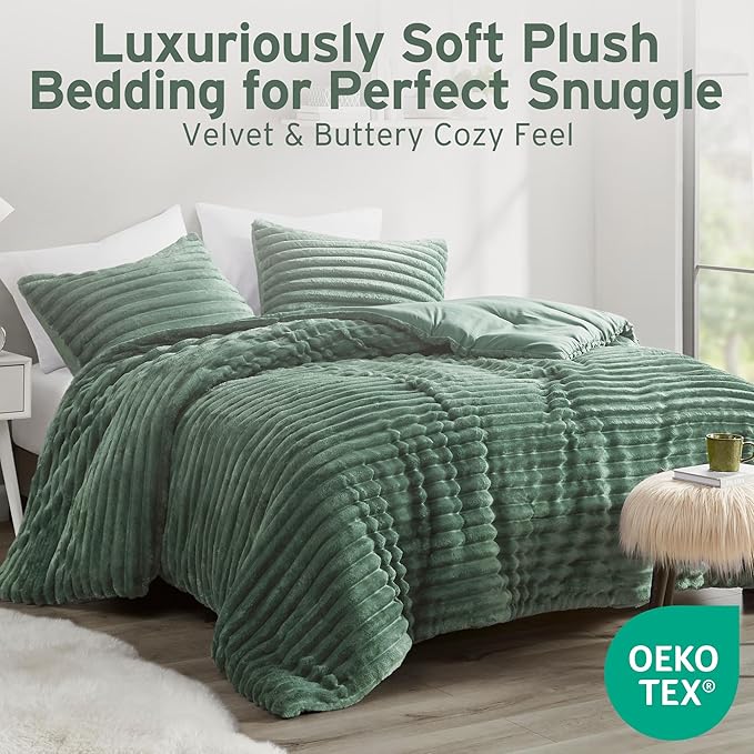 Intelligent Design Queen Comforter Set, Cozy Plush Bedding, Microfiber Reverse, 3 Piece, Lightweight, Super Soft Ribbed Velvet Comforter 2 Shams, All Season Fluffy Bed Set, Avril, Full/Queen Green