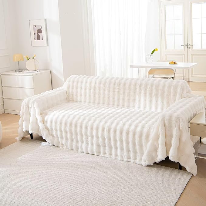 VClife Soft Plush Faux Fur Couch Cover, Warm Fuzzy White Sofa Covers for 3 Cushion Couch Sofa (71"x134") Non Slip Couch Covers for Dog Cat Washable Thick Furniture Protector for Pets