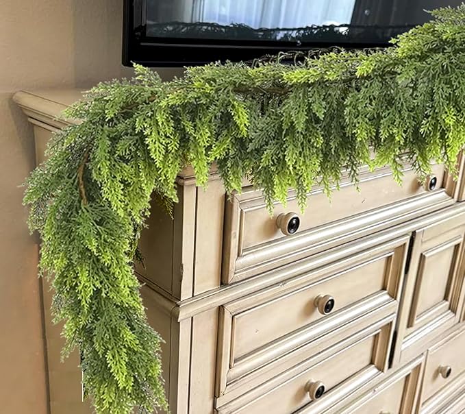 6 ft Christmas Ceda Garlands for Mantel Fireplace, Realistic Pine Garland Thick & Lush Artificial Greenery Green Faux Garland for Table Stairs Window Indoor Outdoor Christmas Holiday Decorations