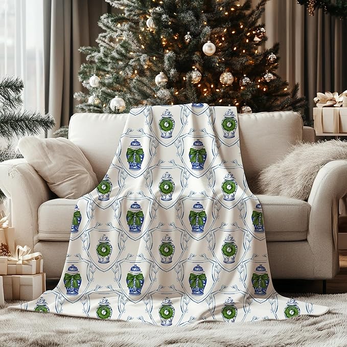 Chinoiserie Christmas Blanket, Blue and Green Ginger Jar with Wreath Fleece Throw, Elegant Holiday Home Décor Blanket