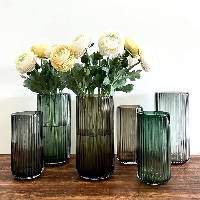 BUICCE Ribbed Glass Flower Vase Green for Farmhouse Decor,Round Vintage Bottles for Kitchen Dining Table Home Shelf Wedding Centerpiece.