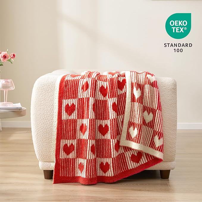 Snuggle Sac Red Heart Checkered Blanket for Women,Christmas Heart Blankets for Her Wife Girlfriend Mom,Super Soft Warm Fluffy Faux Fur Blanket for Couch Sofa Bed,Red Heart,60x80 inches