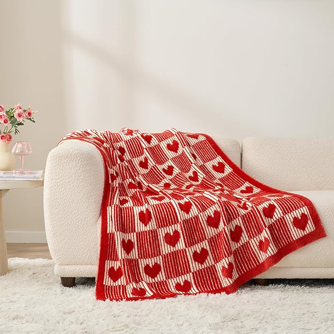 Snuggle Sac Red Heart Checkered Blanket for Women,Christmas Heart Blankets for Her Wife Girlfriend Mom,Super Soft Warm Fluffy Faux Fur Blanket for Couch Sofa Bed,Red Heart,50x60 inches