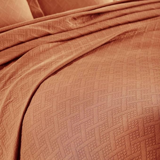 Superior 100% Cotton Basket Weave Bedspread with Shams, All-Season Premium Cotton Matelasse Jacquard Bedding, Quilted-Look Geometric Basket, King, Mandarin