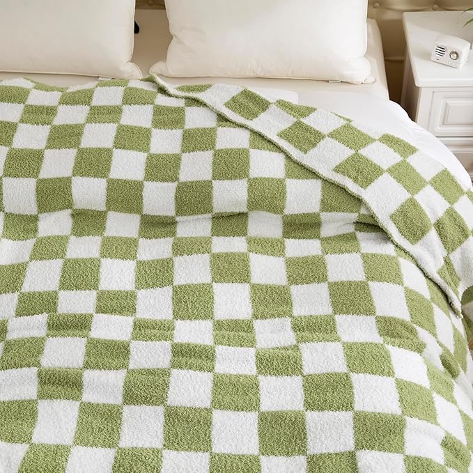 YIRUIO Throw Blanket Checkered Chessboard Fluffy Fuzzy Warmer Comfort Reversible Super Soft Cozy for Home Decor Bed Couch Sofa Living Room (Sage Green, 51''x63'')