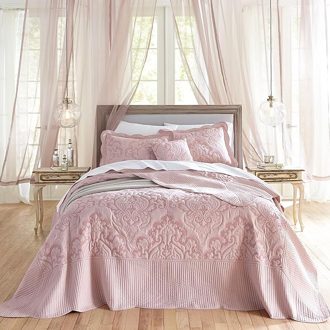 BrylaneHome Bedding Lightweight All Season Modern Amelia Quilted Damask Oversized Ultra Soft Bedspread - Twin, Pale Rose