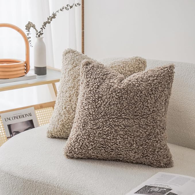 Foindtower 2 Pieces 16x16 Inch Khaki, Faux Fur Throw Pillow Cover Accent Sherpa Pillow Fuzzy Soft Pillowcases Sheepskin Decorative Fleece Cushion Case for Bed Couch Living Room