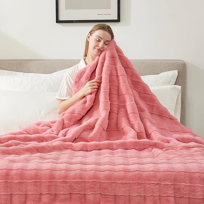 Cozy Bliss Fluffy Pink Faux Fur Throw Blanket for Couch,Warm Cozy Soft Throw Blankets for Sofa Bed Living Room,60x80 Inches