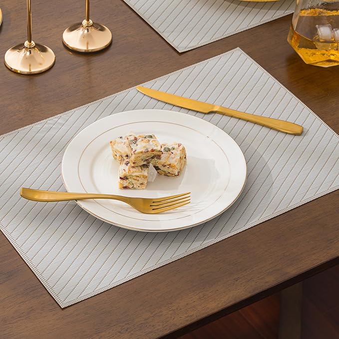 BACKTOEDEN Placemats Set of 8 Heat Resistant Washable Wipeable Placemat Woven Non-Slip Foldable Vinyl/Plastic Place Mats Indoor/Outdoor Mat Kitchen Dining Table Pad, Light Gray Twill