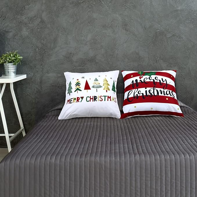 Boao 6 Pcs 18 x 18 Inch Christmas Pillow Cover Merry Christmas Red Throw Cushion Covers Xmas Tree Reindeer Star Pillow Case for Holiday Party Home Living Room Couch Outdoor Front Porch Decoration