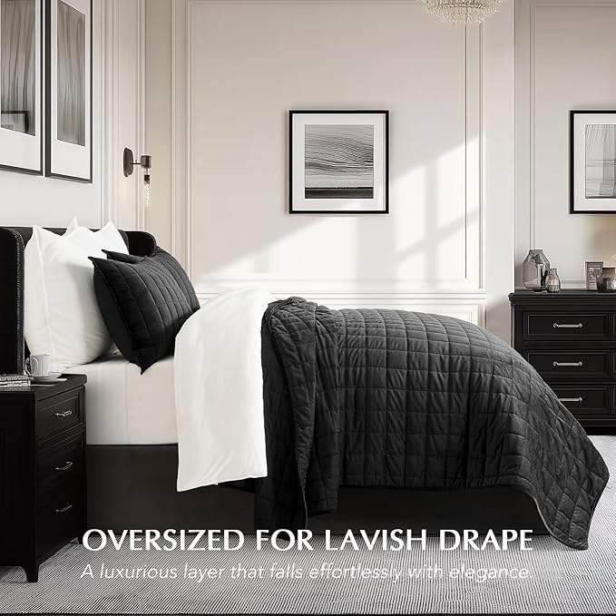 EVERGRACE Pearl Velvet Quilt King Size Bedding Sets, Luxurious Soft Velvet Comforter Set, Lightweight Box Stitching Oversized Bedspread Coverlet for All Season, with 2 Shams, Black