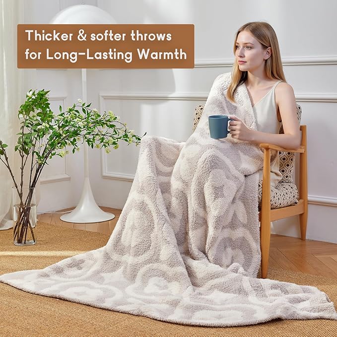 YIRUIO Blankets & Throws Ultra Soft Extra Plush & Warm Fluffy Fuzzy Cozy Middleweight Gift for Birthdays Holidays Any Occasion
