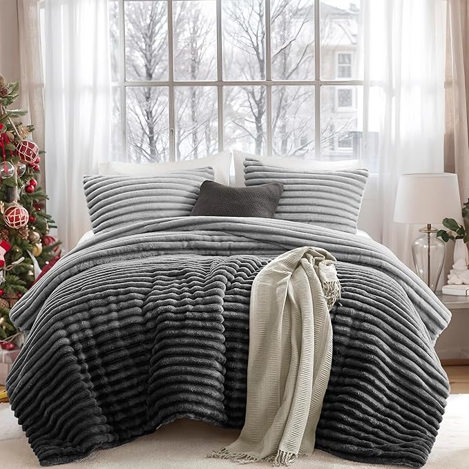 Intelligent Design Twin Comforter Set, Plush Bedding, Microfiber Reverse, 2 Piece, Lightweight, Super Soft Ribbed Velvet Comforter 1 Sham, All Season Fluffy Bed Set, Avril, Twin/Twin XL Grey Ombre