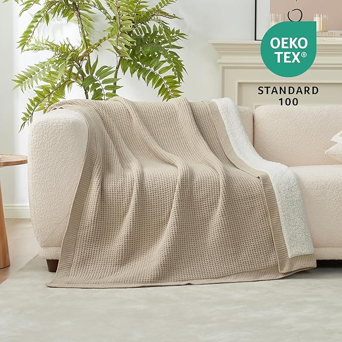 Amélie Home Reversible Waffle Weave Throw Blanket, Chenille Knit with Warm Sherpa, Soft Cozy Blanket for Bed, 60"x80", Beige