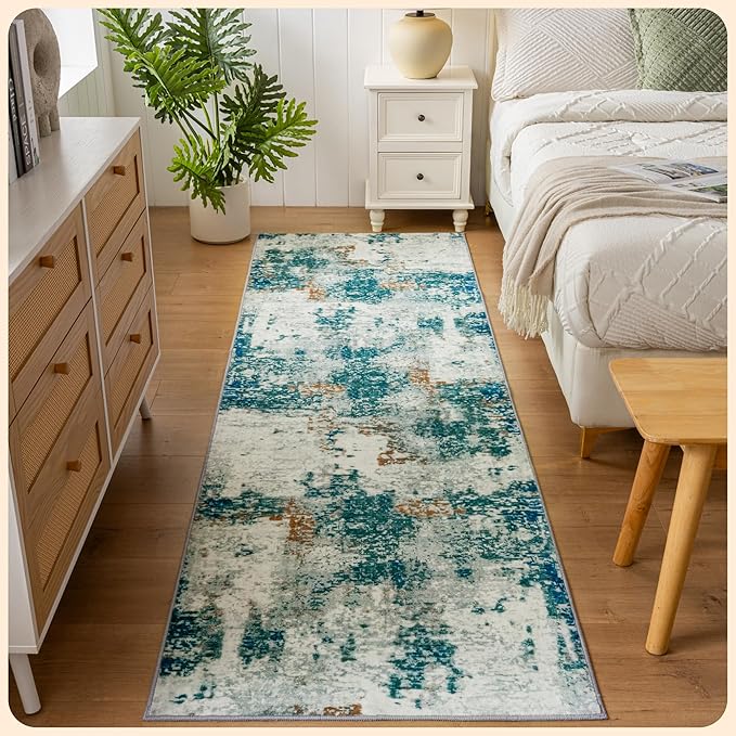Istana Hallway Runner Rug 2.5x8 - Green Kitchen Rugs Non Slip Washable -Silk's Soft Touch Carpet Runner - Stylish Rugs for Home