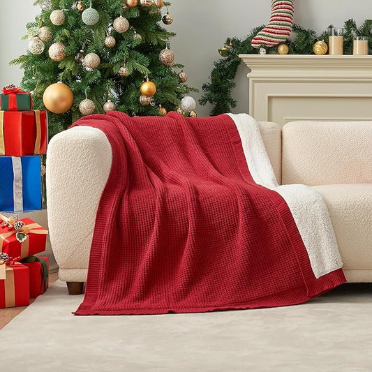 Amélie Home Reversible Waffle Weave Throw Blanket, Chenille Knit with Warm Sherpa, Soft Cozy Blanket for Couch, 50"x60", Red
