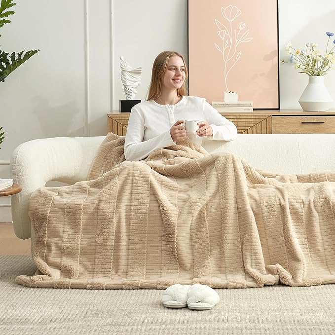 Amélie Home Luxury Striped Faux Fur Throw Blanket for Bed Queen Size, Soft Cozy Fuzzy Fluffy Plush Gift Blankets for Women, 88"x90", Beige