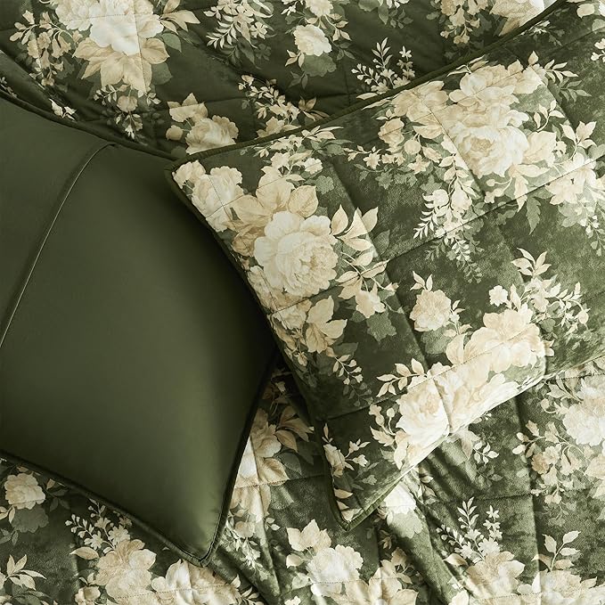 Wonderful Velvet Quilt Set, Box Stitched Army Green Velvet Lightweight Comforter King, Elegant Floral Printed, Pet-Friendly, Luxury Soft Cozy Bedspread Coverlet Bedding Set for All Season,106"x94"