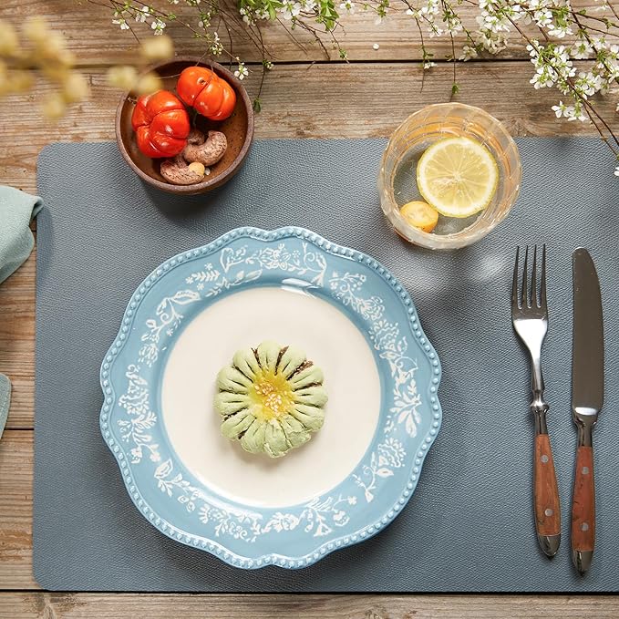 DOLOPL Placemats Set of 6, Gray Faux Leather Heat Resistant Table mats - Anti Slip Table Place Mats, Washable Wipeable Outdoor Placemats for Kitchen Dining Room Table Decorations