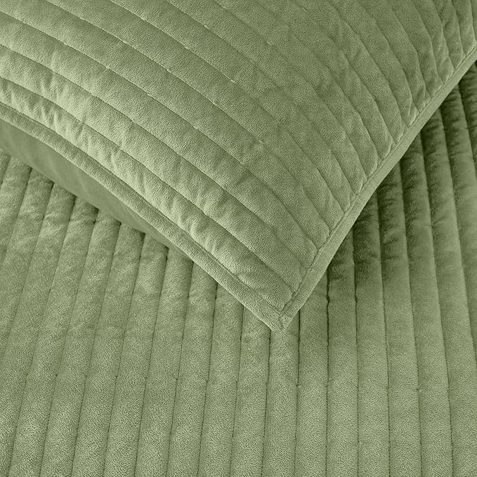 Wonderful Velvet Quilt Queen Size Stitched Green Bedding Set, Brushed Stitched Lightweight Comforter, Luxious Boho Bedspread Soft Faux Suede Coverlet with Shams for All Season (Mint Green)