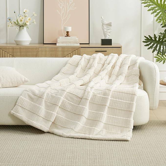 Amélie Home Luxury Striped Faux Fur Throw Blanket for Bed Queen Size, Soft Cozy Fuzzy Fluffy Plush Gift Blankets for Women, 88"x90", Ivory